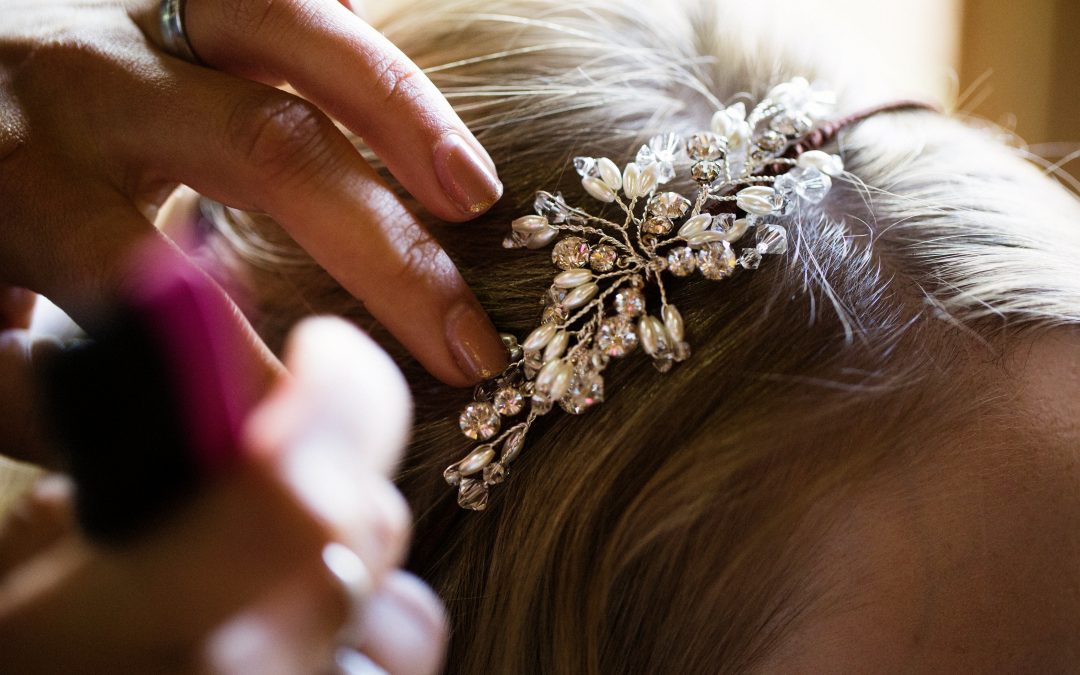 3 Bridal Hair Accessories and How to Wear Them